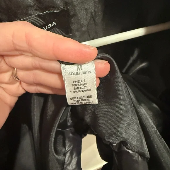 Active USA Women's Quilted Black Puffer Jacket - Picture 4 of 7